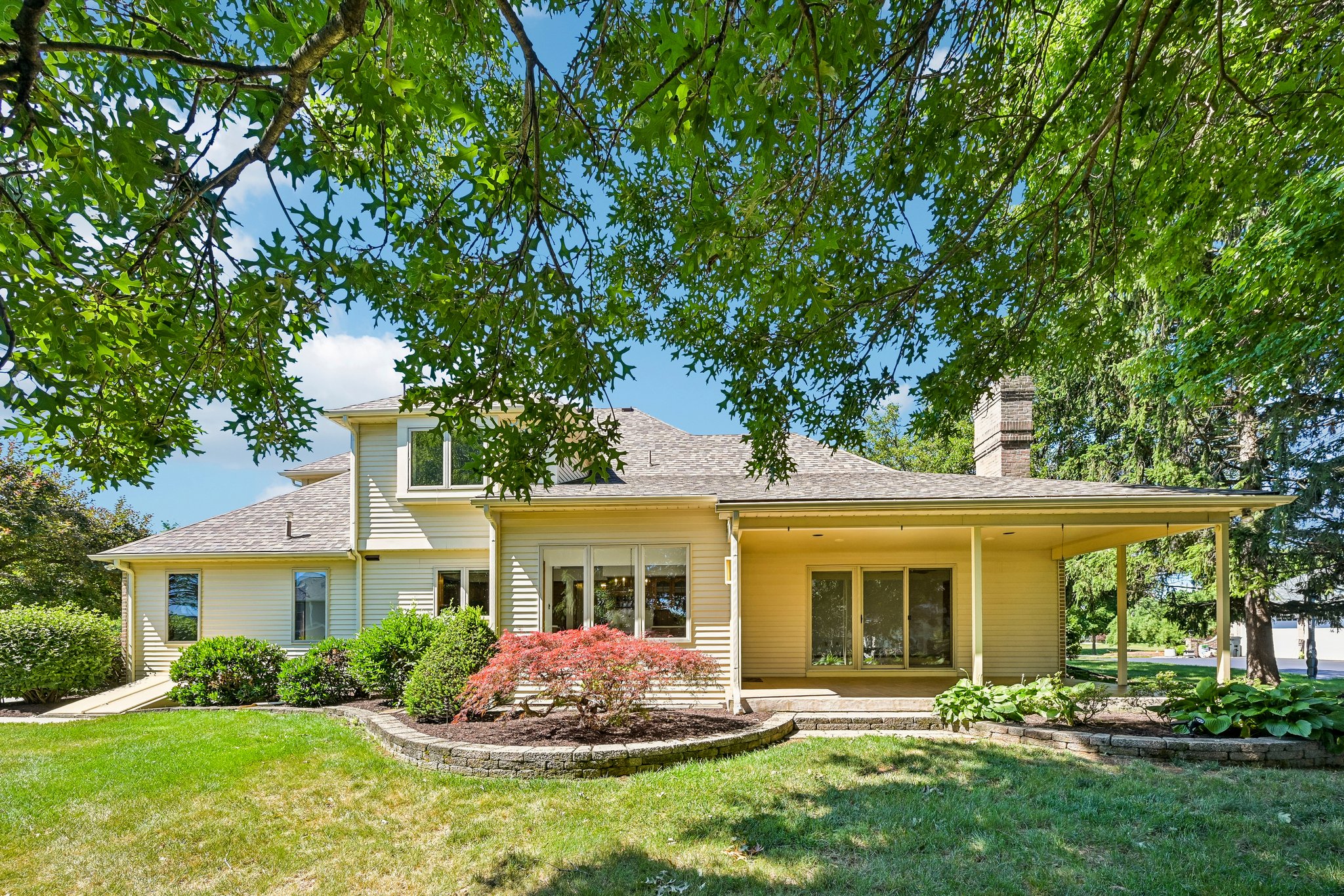 Newton Cir-S2506-086.jpg