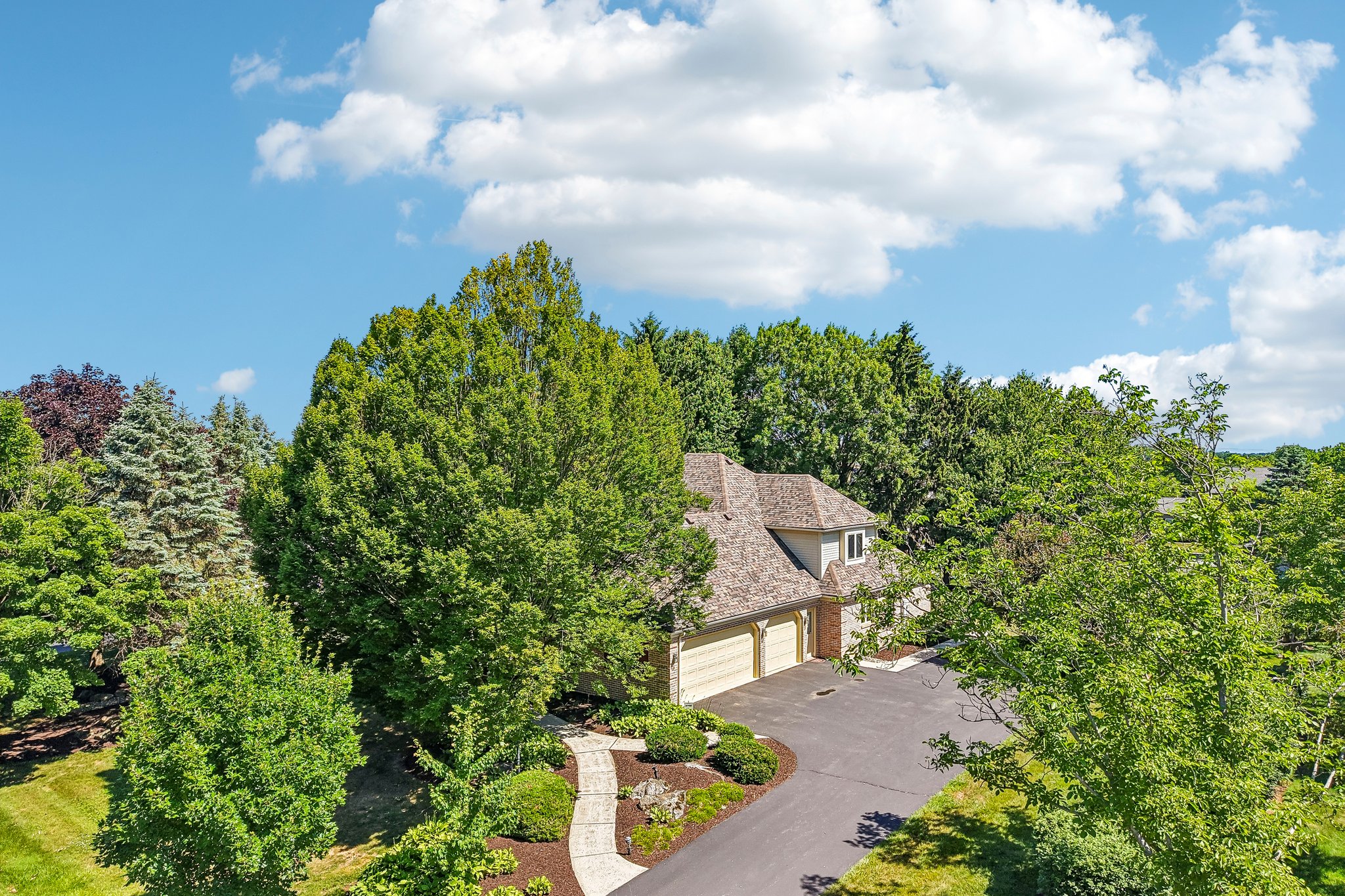 Newton Cir-S2506-091.jpg