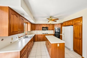 Newton Cir-S2506-019.jpg