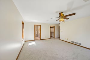 Newton Cir-S2506-038.jpg