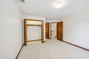 Newton Cir-S2506-047.jpg