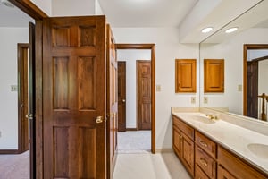 Newton Cir-S2506-057.jpg