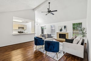 Alamo Ave-S1108-001.jpg