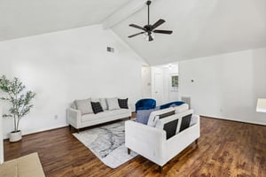 Alamo Ave-S1108-003.jpg