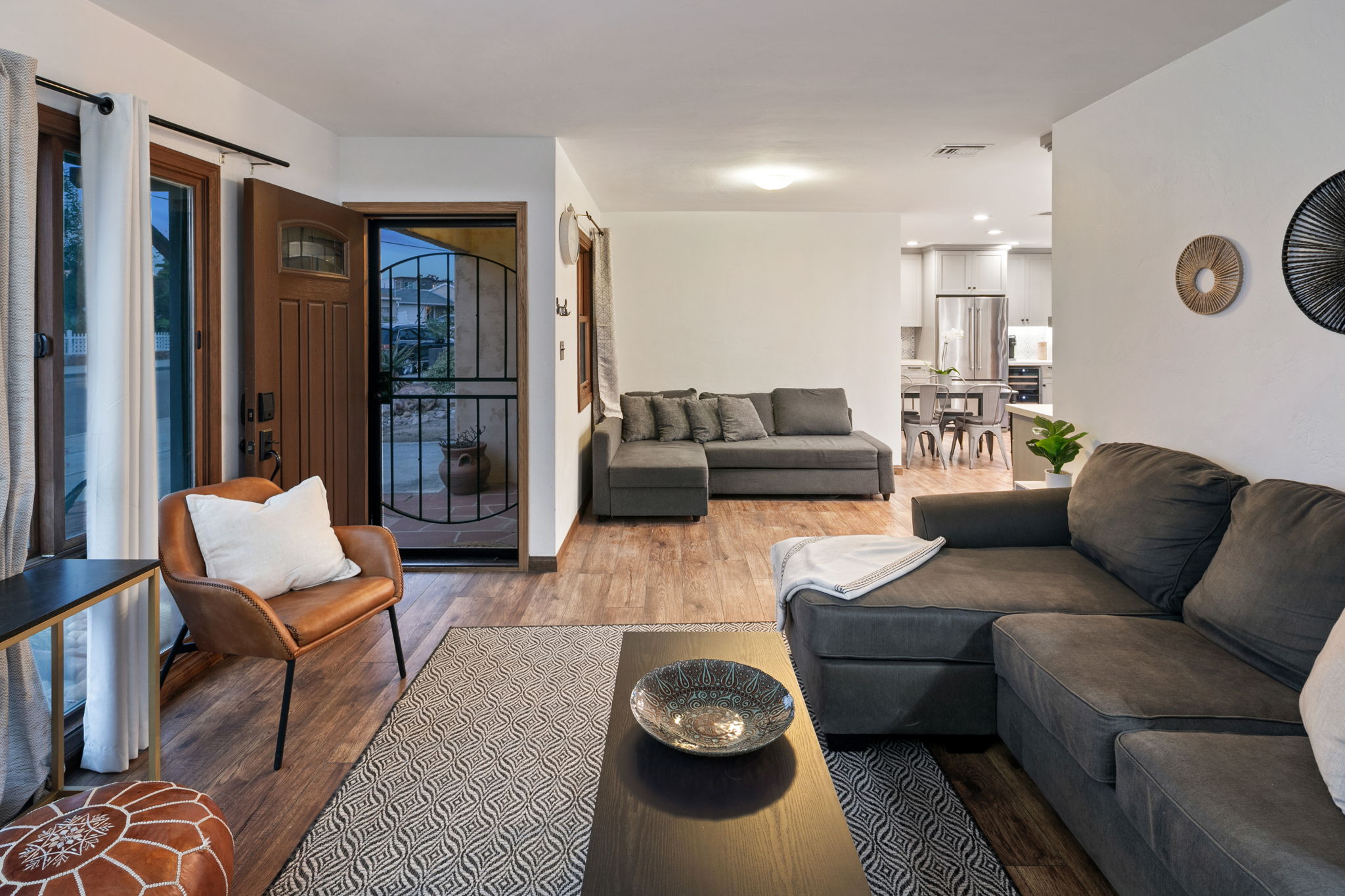 4407 Dakota Dr-72