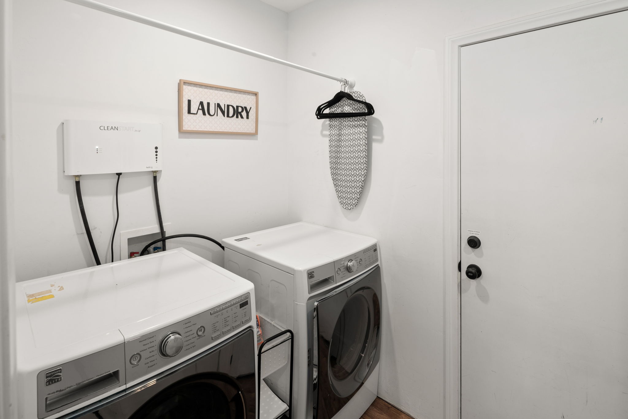 4407 Dakota Dr-45