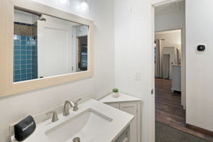 4407 Dakota Dr-60