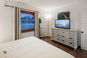 4407 Dakota Dr-56