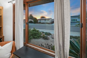 4407 Dakota Dr-54