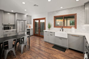 4407 Dakota Dr-39