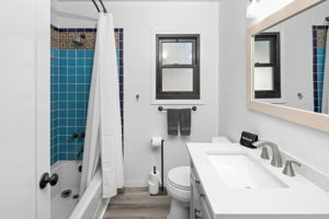 4407 Dakota Dr-26