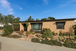 4407 Dakota Dr-202