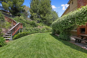 4407 Dulcinea Ct, Woodland Hills, CA 91364, USA Photo 52