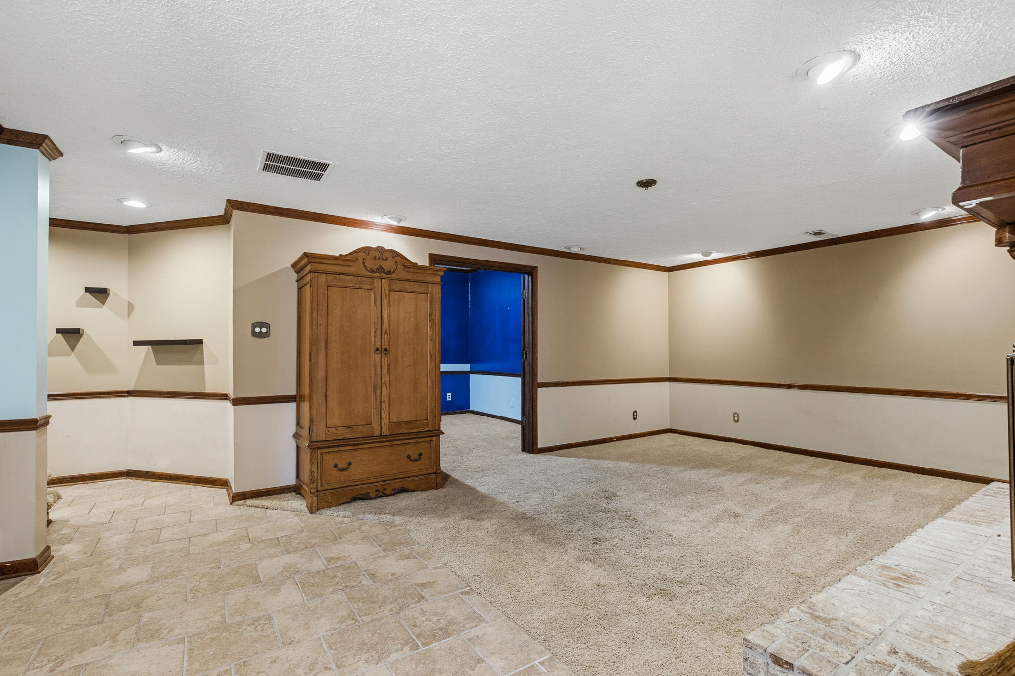 Lower Level - Main Living Area