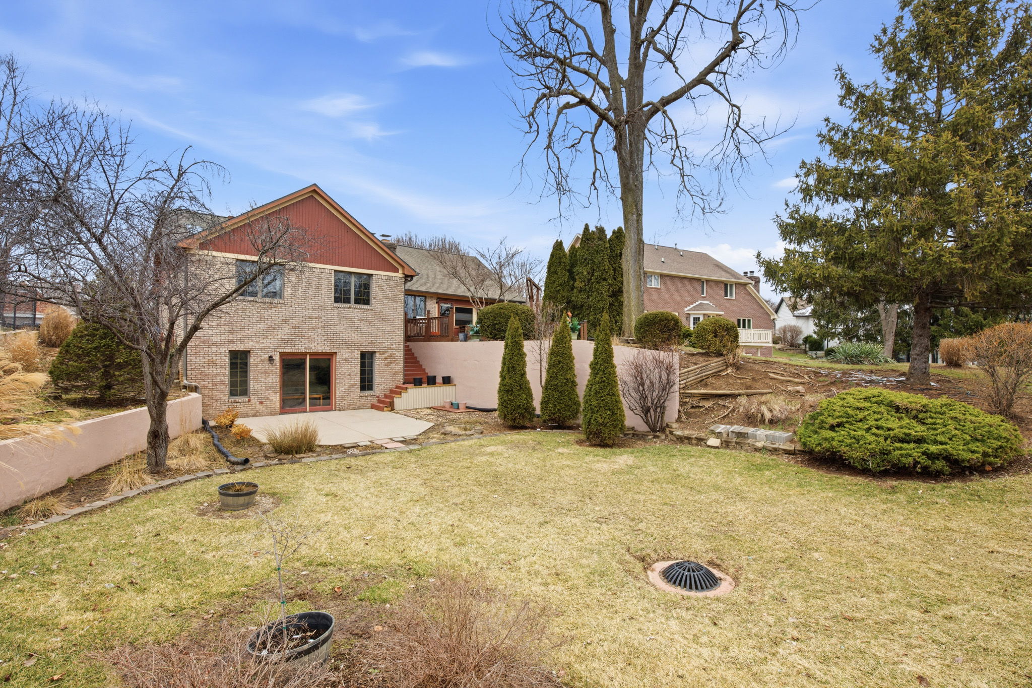 Back View lower level