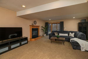 27-Family Room