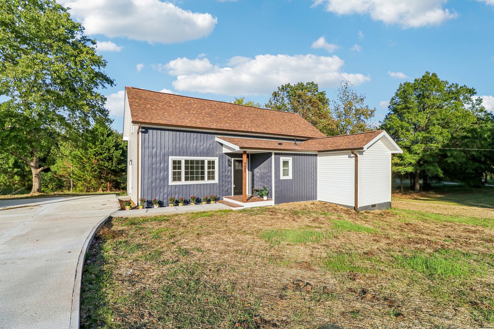 Pleasant Rd-S0210-003.jpg