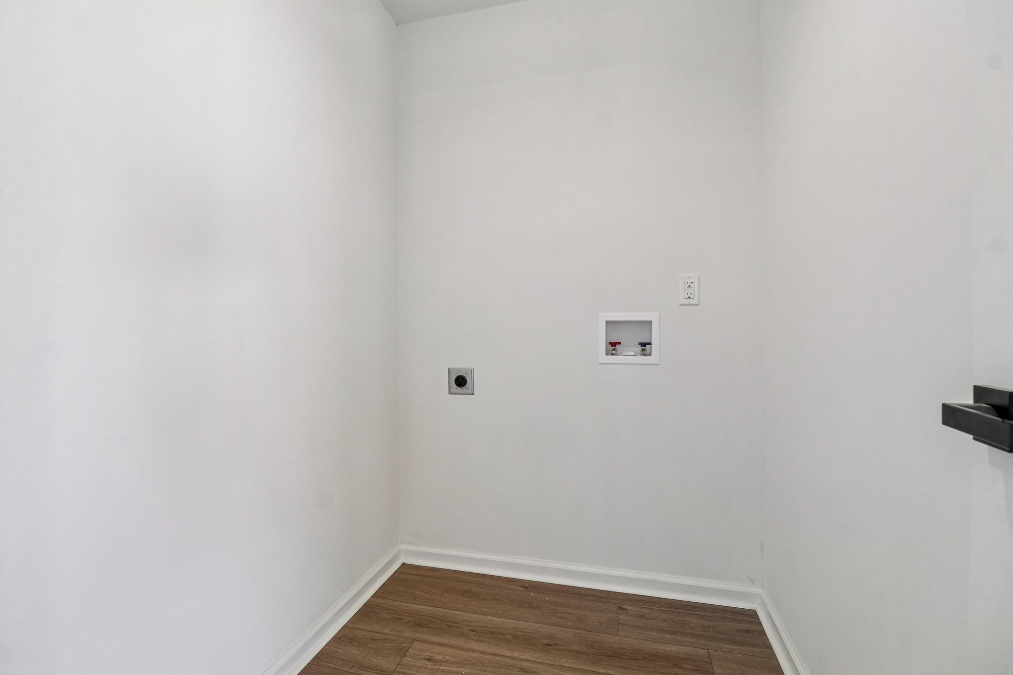 Pleasant Rd-S0210-026.jpg