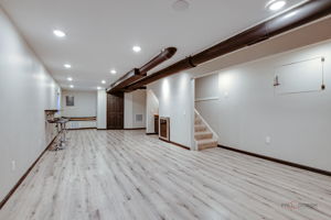  Photo 37