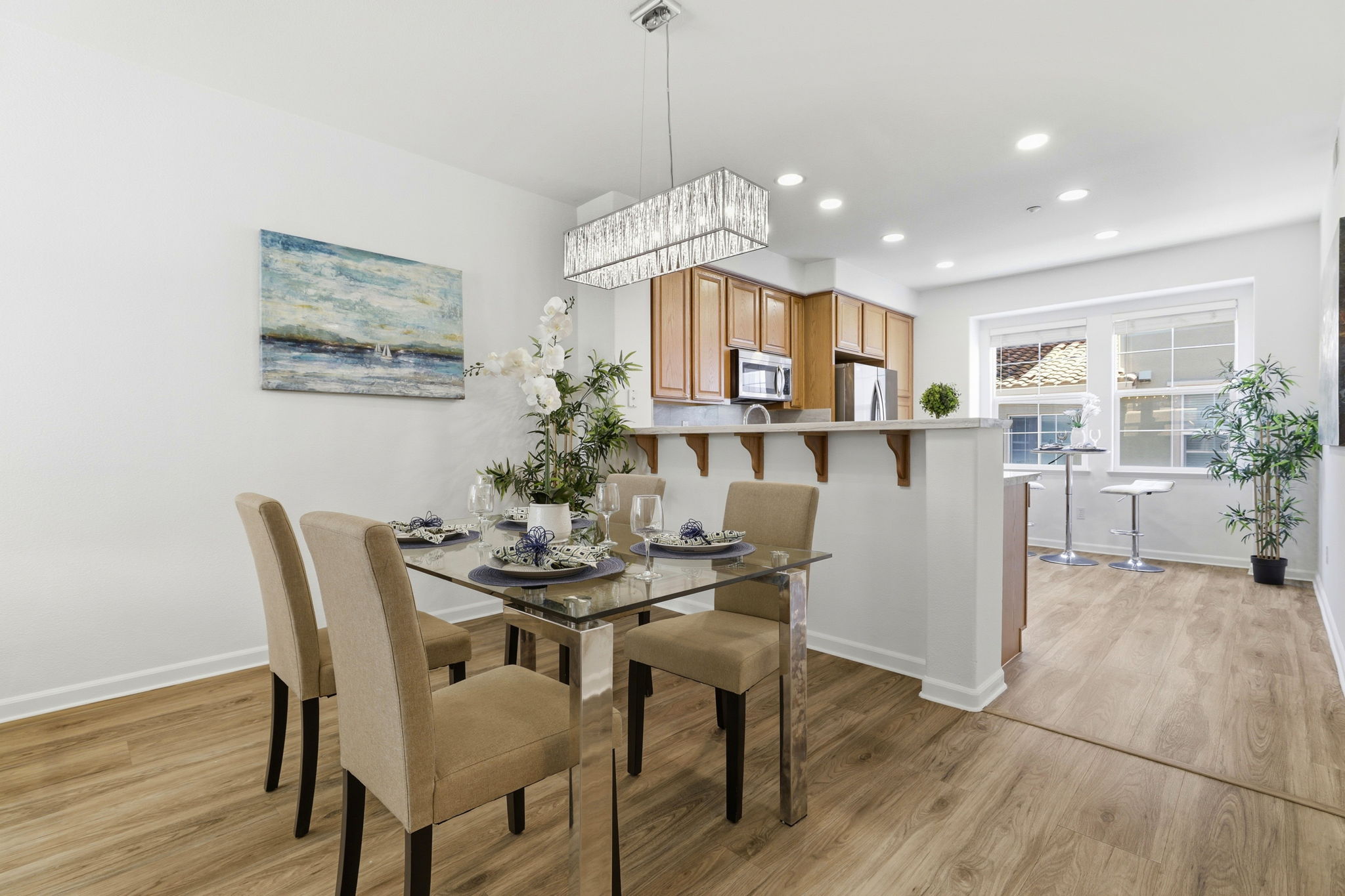 Family room kitchen combo