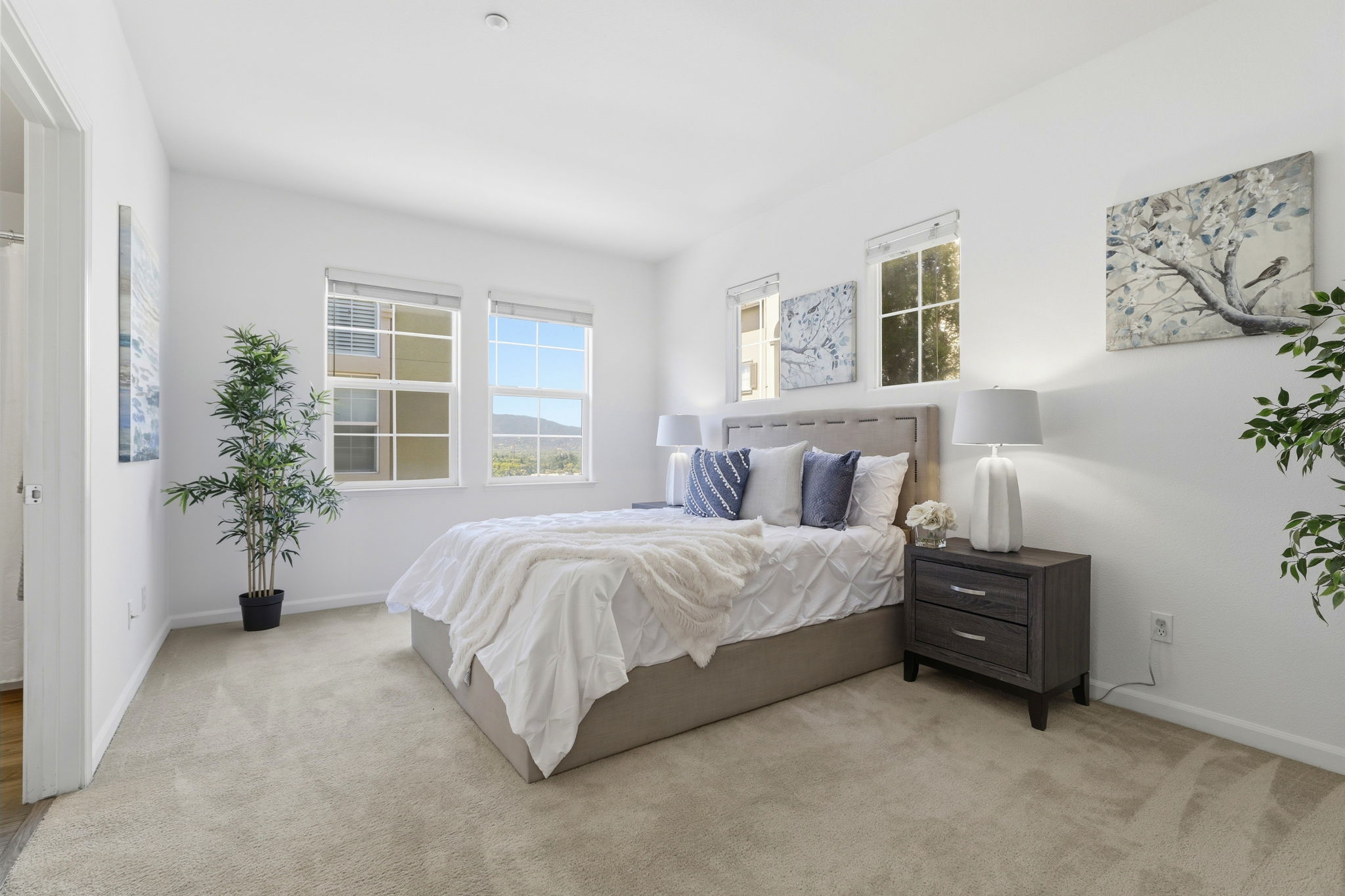Primary bedroom with Valley view