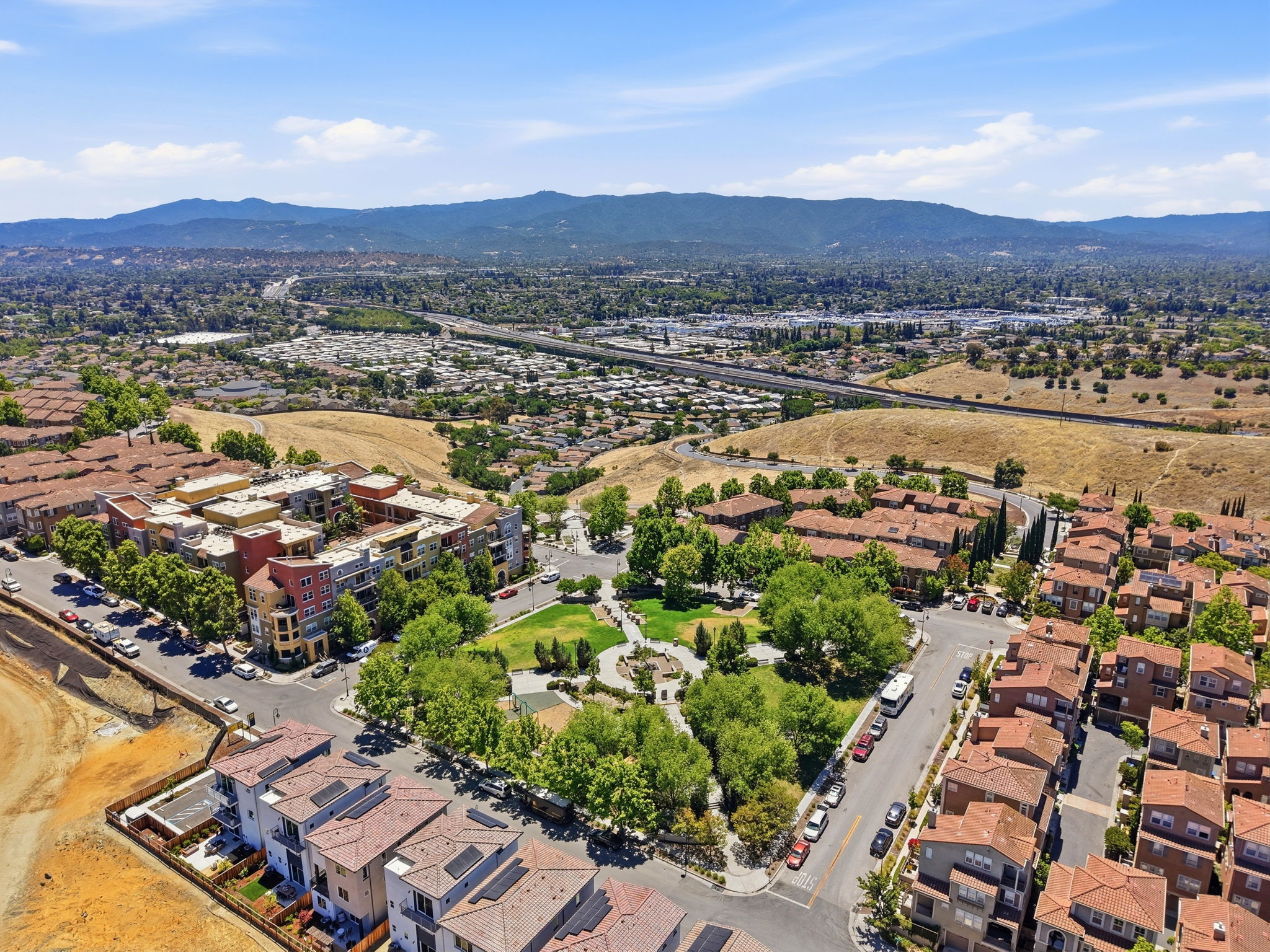 023_F8_AERIAL_441 Casselino Dr