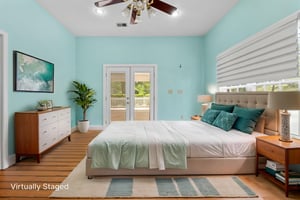 DSC04316 virtually staged.jpeg