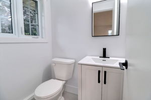  Photo 35