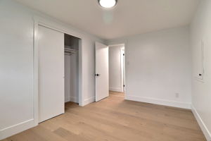  Photo 39