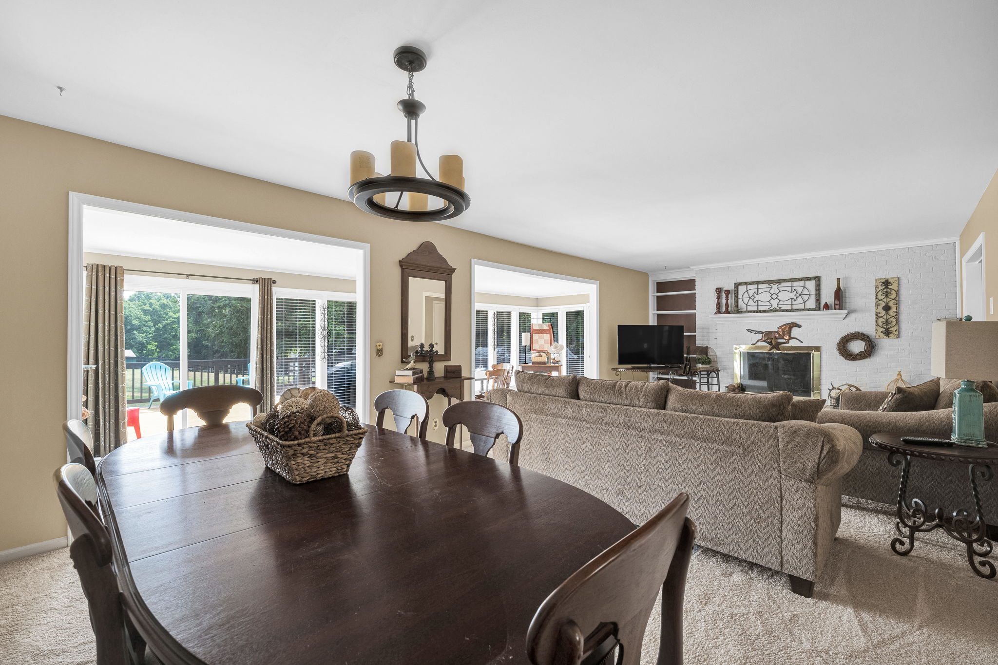 441 Plainfield Rd-11