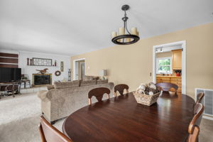 441 Plainfield Rd-10