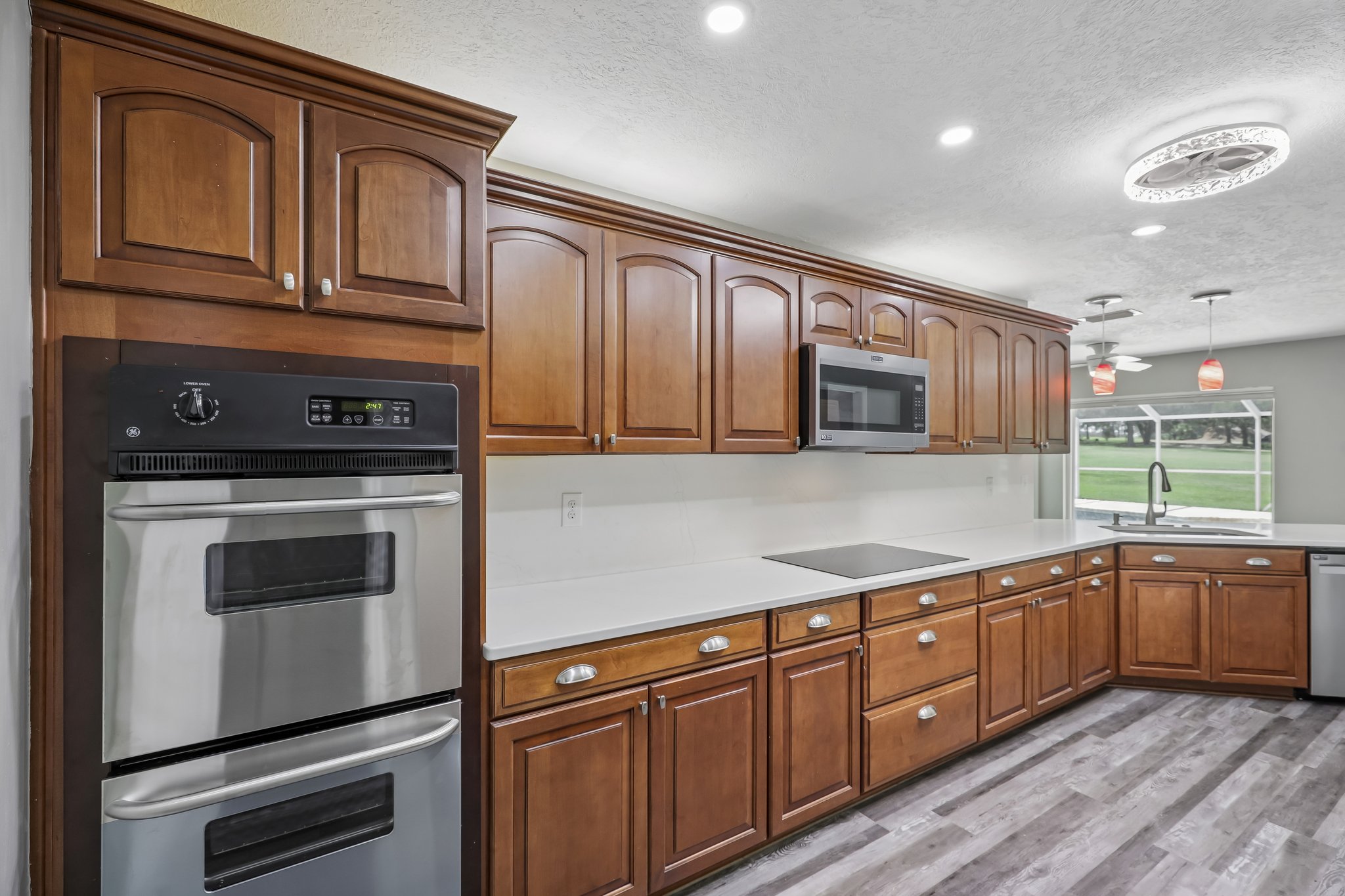 NW 76th Ct-S1908-029.jpg