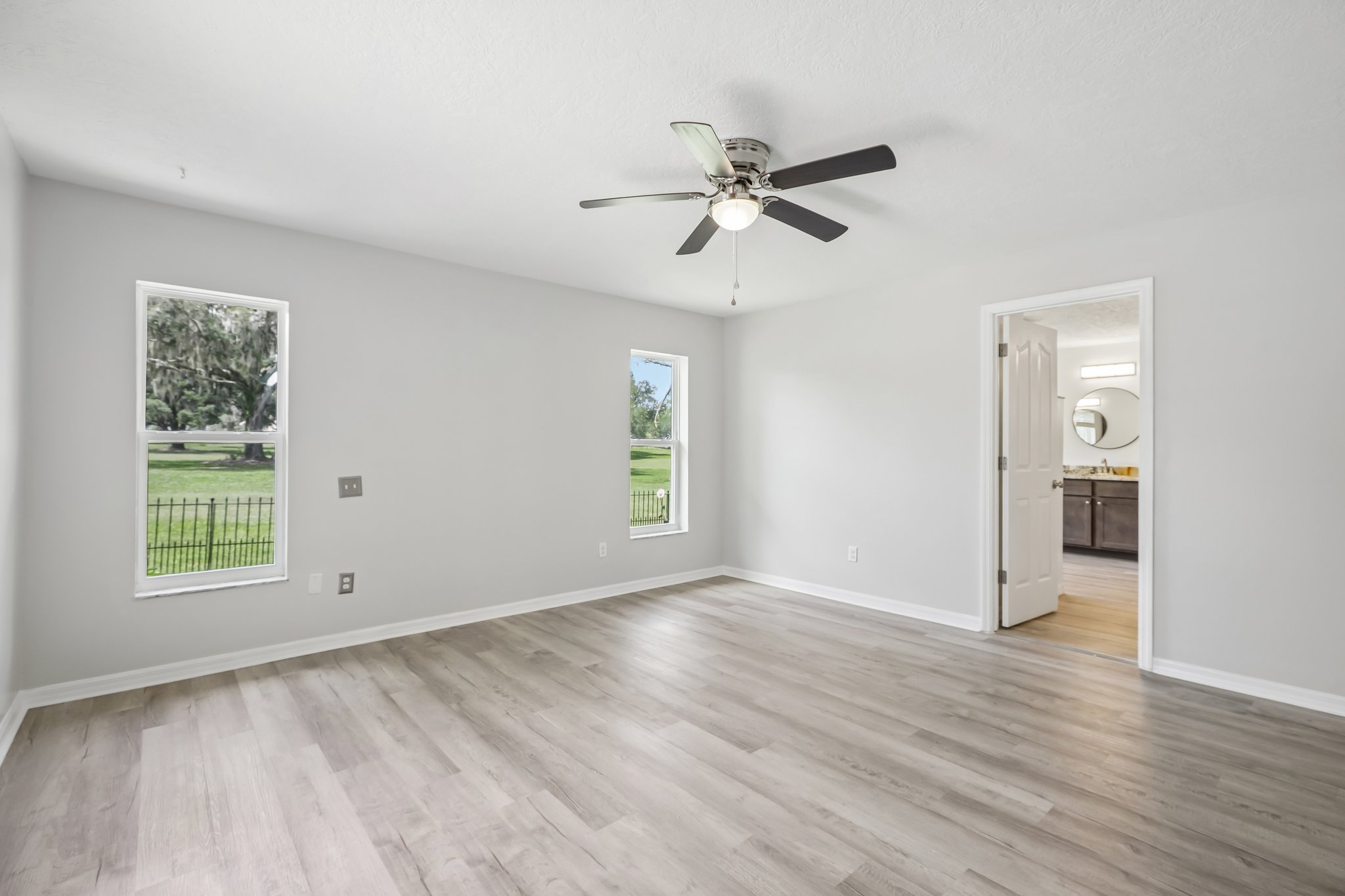 NW 76th Ct-S1908-030.jpg