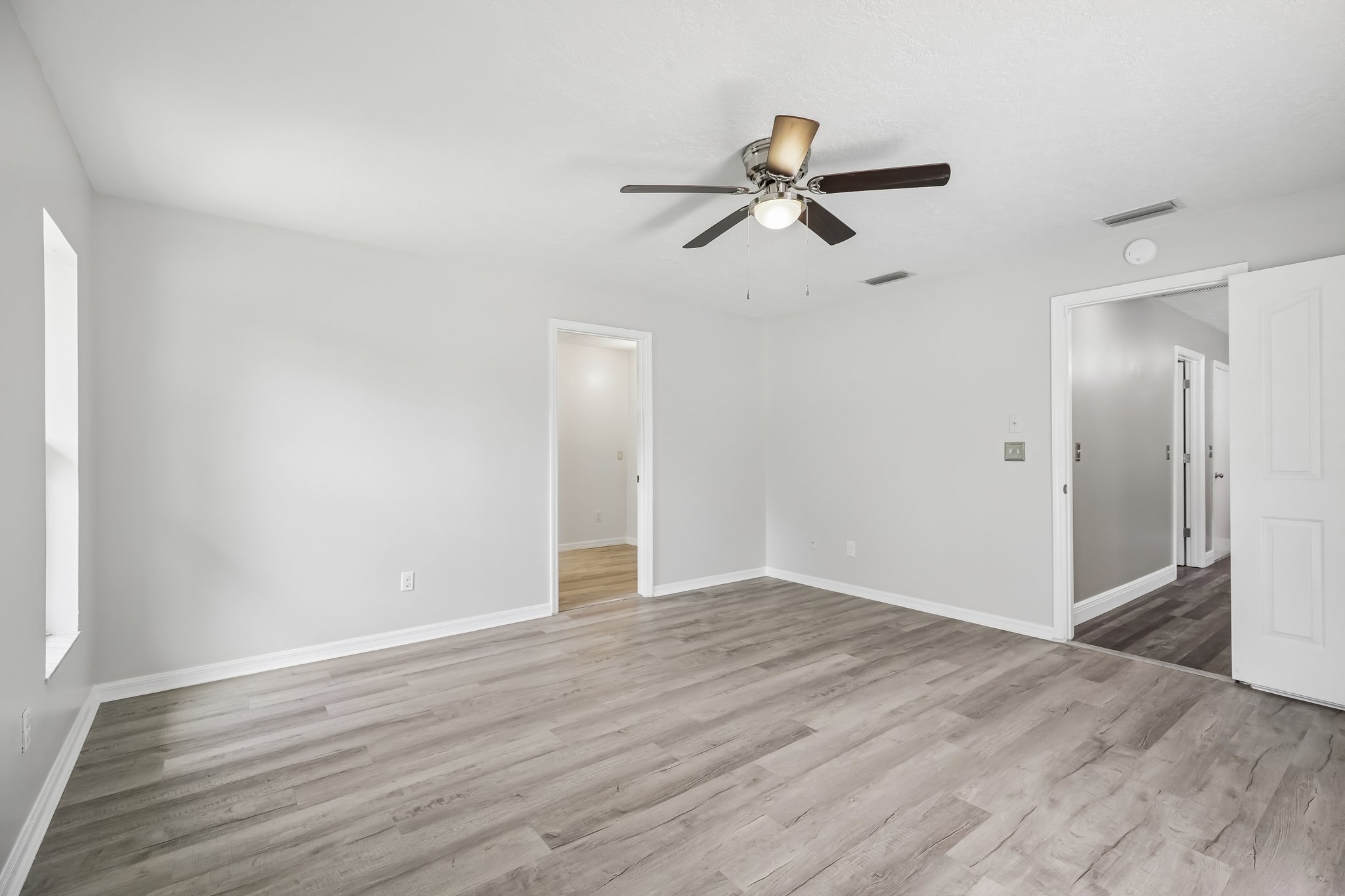 NW 76th Ct-S1908-031.jpg