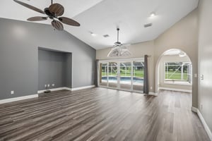 NW 76th Ct-S1908-020.jpg