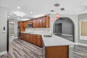 NW 76th Ct-S1908-025.jpg