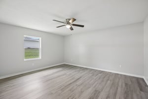 NW 76th Ct-S1908-045.jpg