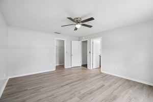 NW 76th Ct-S1908-047.jpg