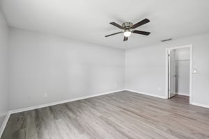 NW 76th Ct-S1908-048.jpg