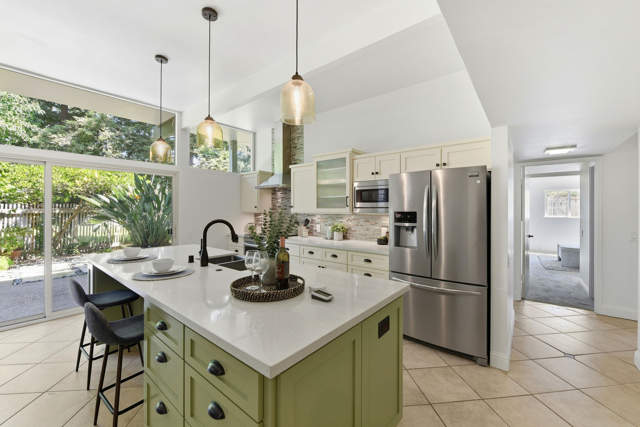 015_F8_4411 Park Green Ct