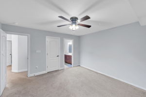  Photo 47