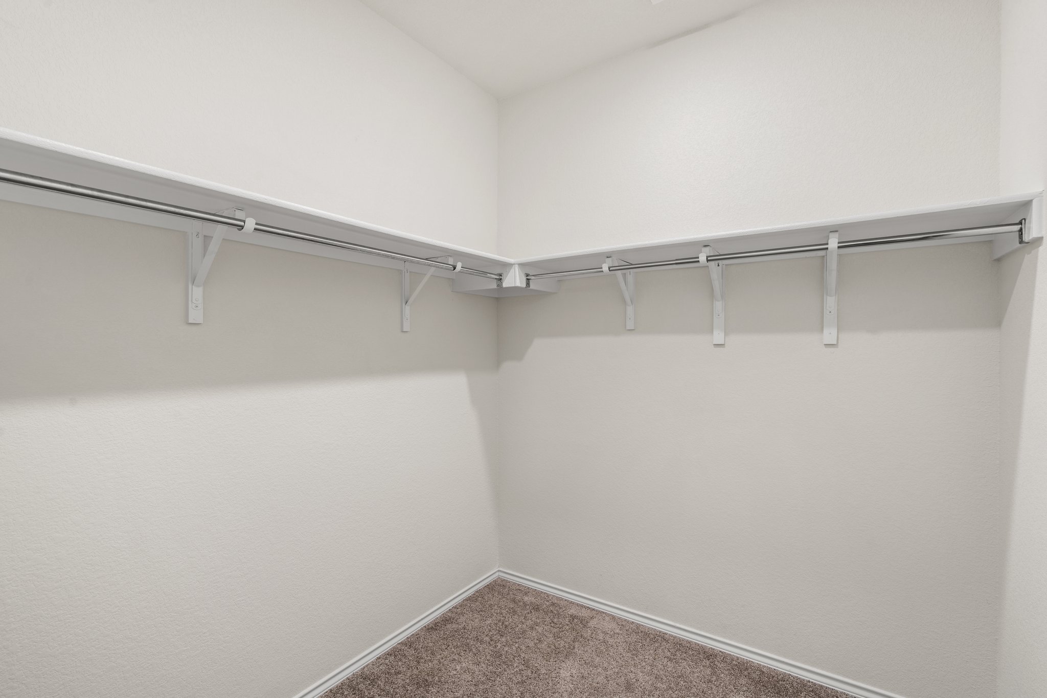 4412 Hot Springs Dr, Taylor, TX 76574, USA Photo 39