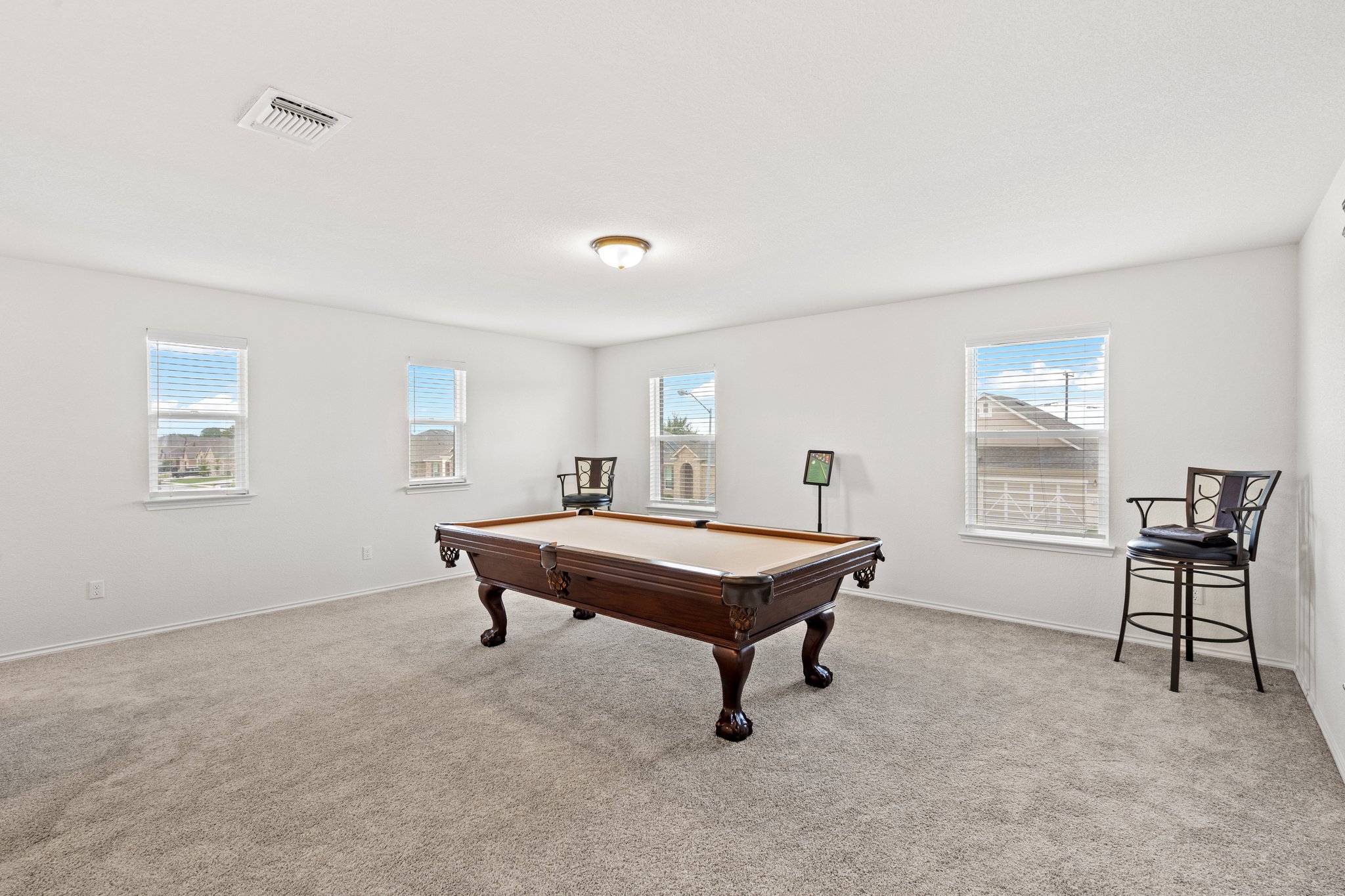 4412 Hot Springs Dr, Taylor, TX 76574, USA Photo 45