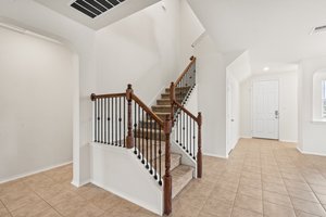 4412 Hot Springs Dr, Taylor, TX 76574, USA Photo 8