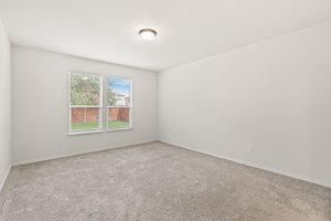 4412 Hot Springs Dr, Taylor, TX 76574, USA Photo 34