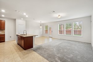 4412 Hot Springs Dr, Taylor, TX 76574, USA Photo 16