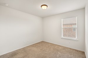 4412 Hot Springs Dr, Taylor, TX 76574, USA Photo 39