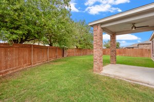 4412 Hot Springs Dr, Taylor, TX 76574, USA Photo 48