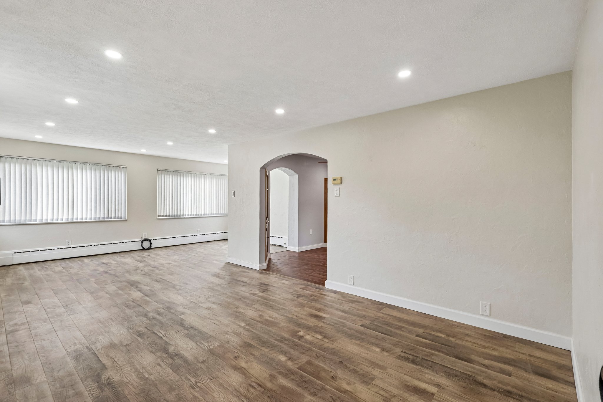 E Brightview Ave-S1808-017.jpg