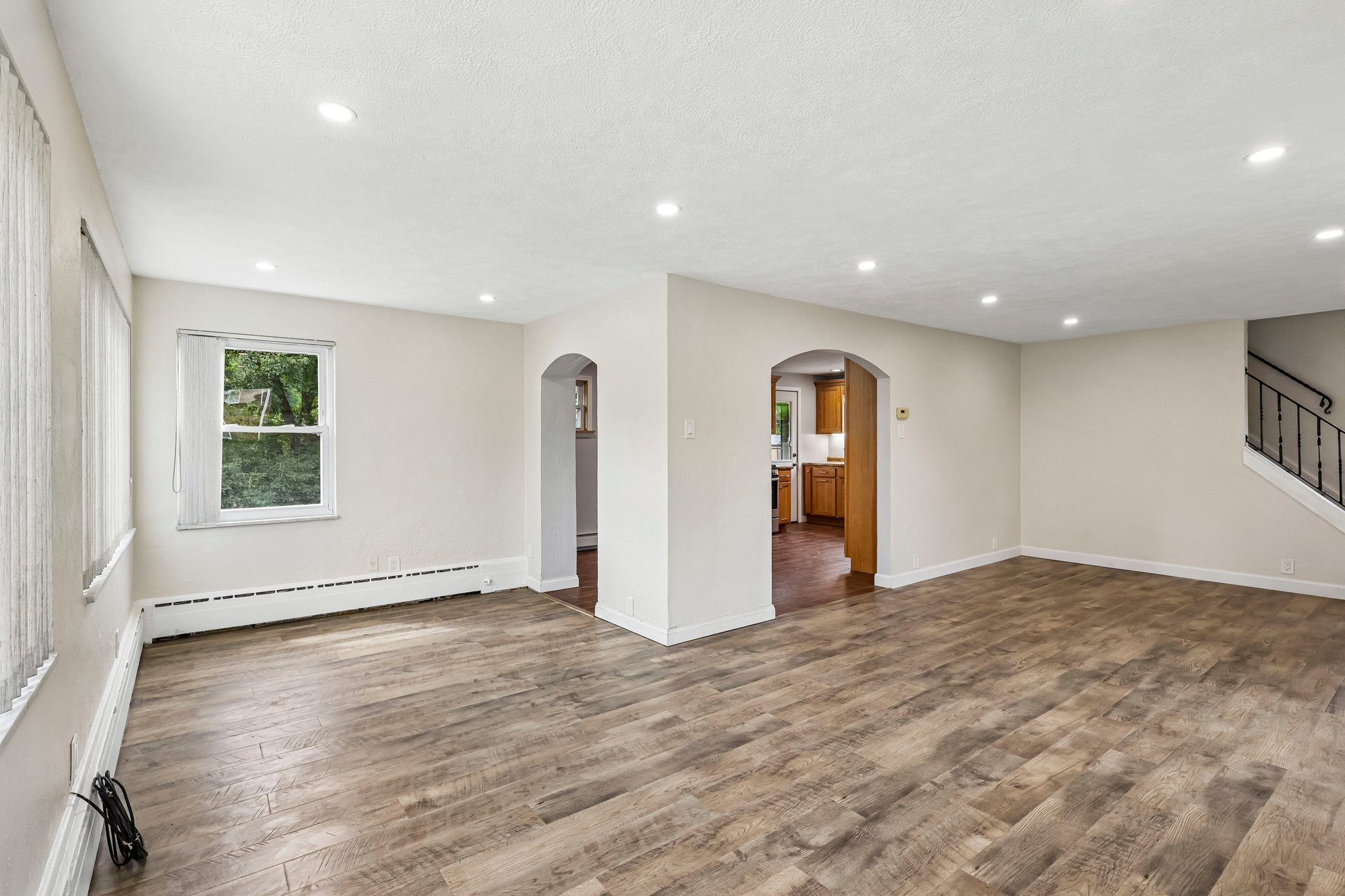 E Brightview Ave-S1808-019.jpg